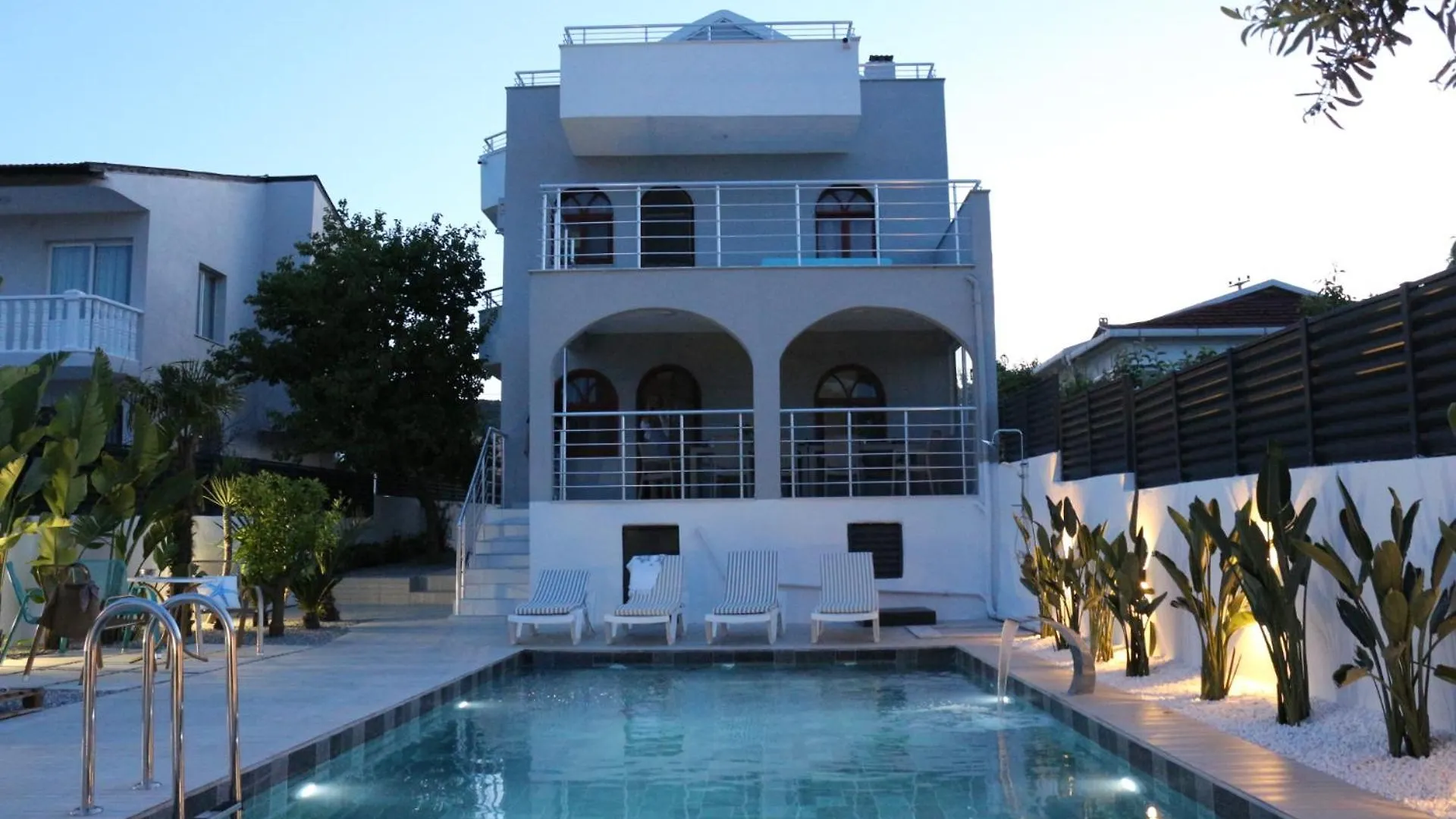 Villa Oez location