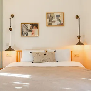 Otel Suolo, Urla