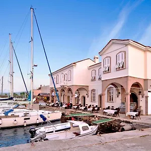 Otel Pier, Urla