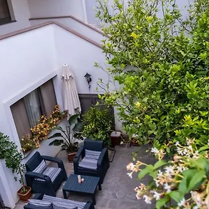 Otel Otelurla, Urla
